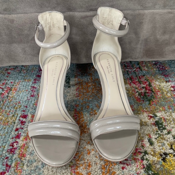 Kenneth Cole kitten heels - Picture 1 of 4
